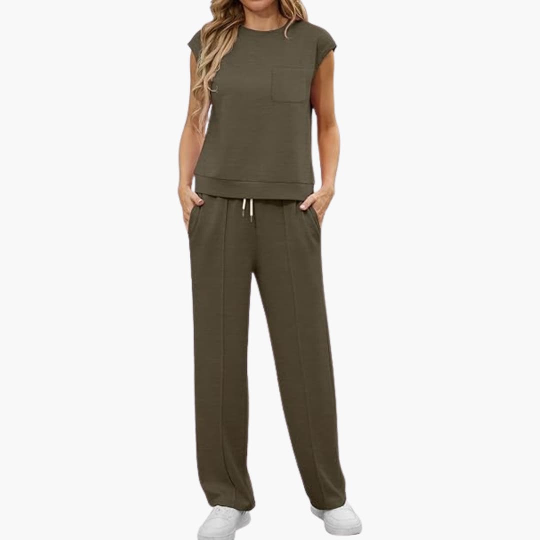 Zweiteiliges Sommer Set für Damen mit Kappärmeln und Taschen