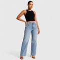 Hellblauer Denim