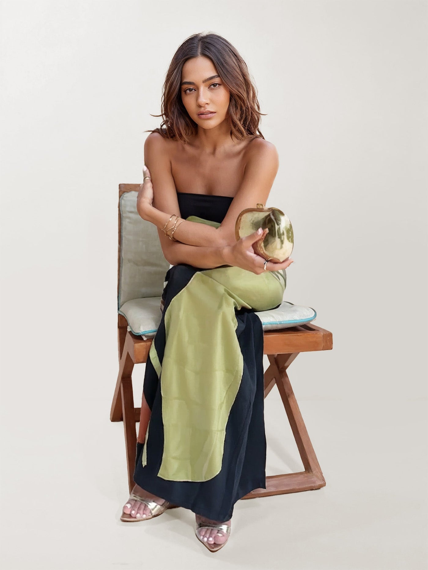 Langarmes langes Kleid mit abstrannt floristischem Druck