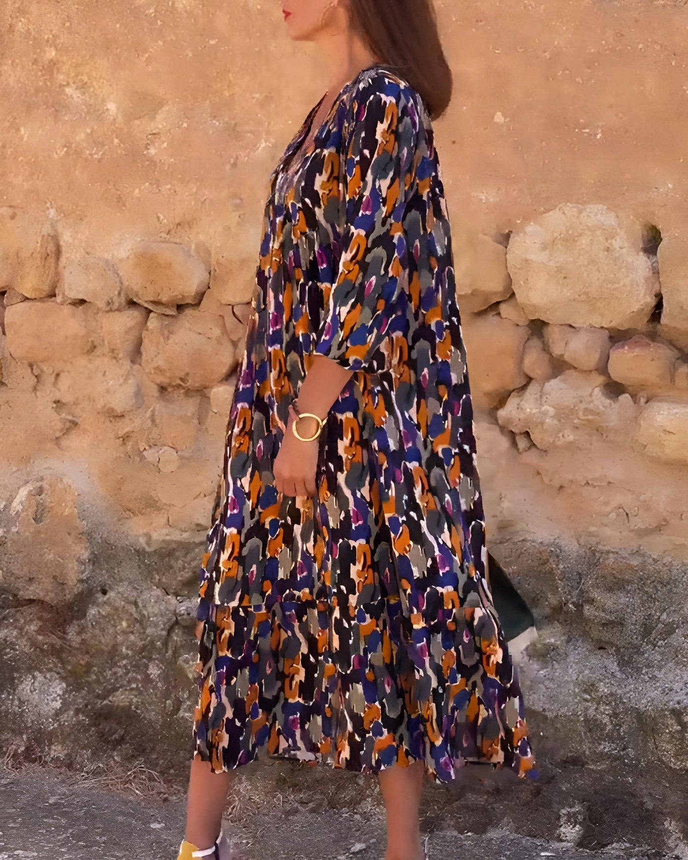 VIOLETTA | Langes Kleid mit V-Ausschnitt, Retro-Muster und elegantem Komfort für jeden Anlass