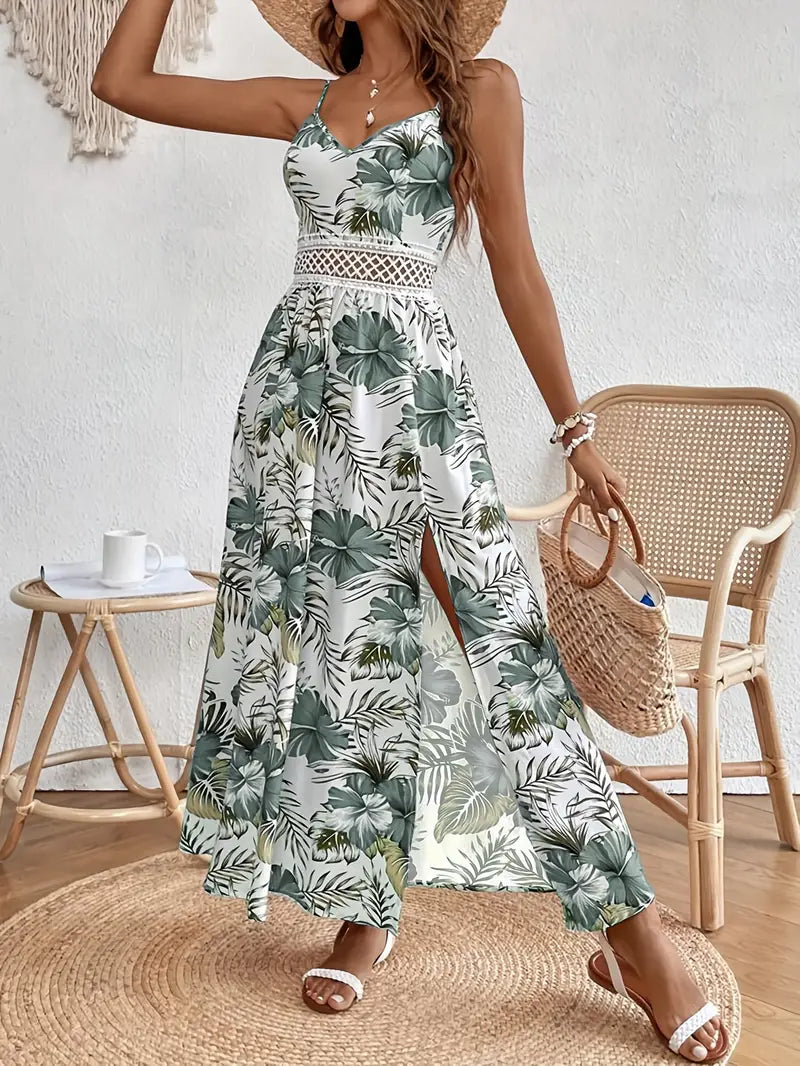 Isabelle | Sommerliches Maxikleid mit Blumenprint & Spitzendetail