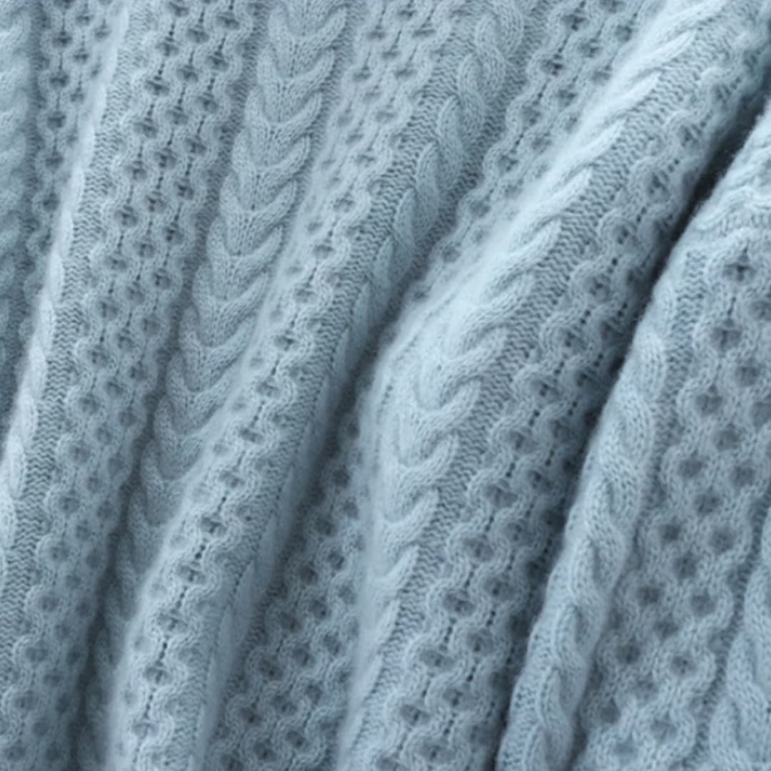 Damen Rollkragenpullover mit Zopfmuster