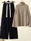 Schwarz & Khaki
