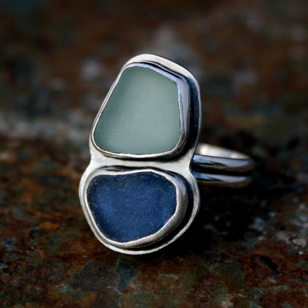 Vintage Silberring mit blauen Steinen